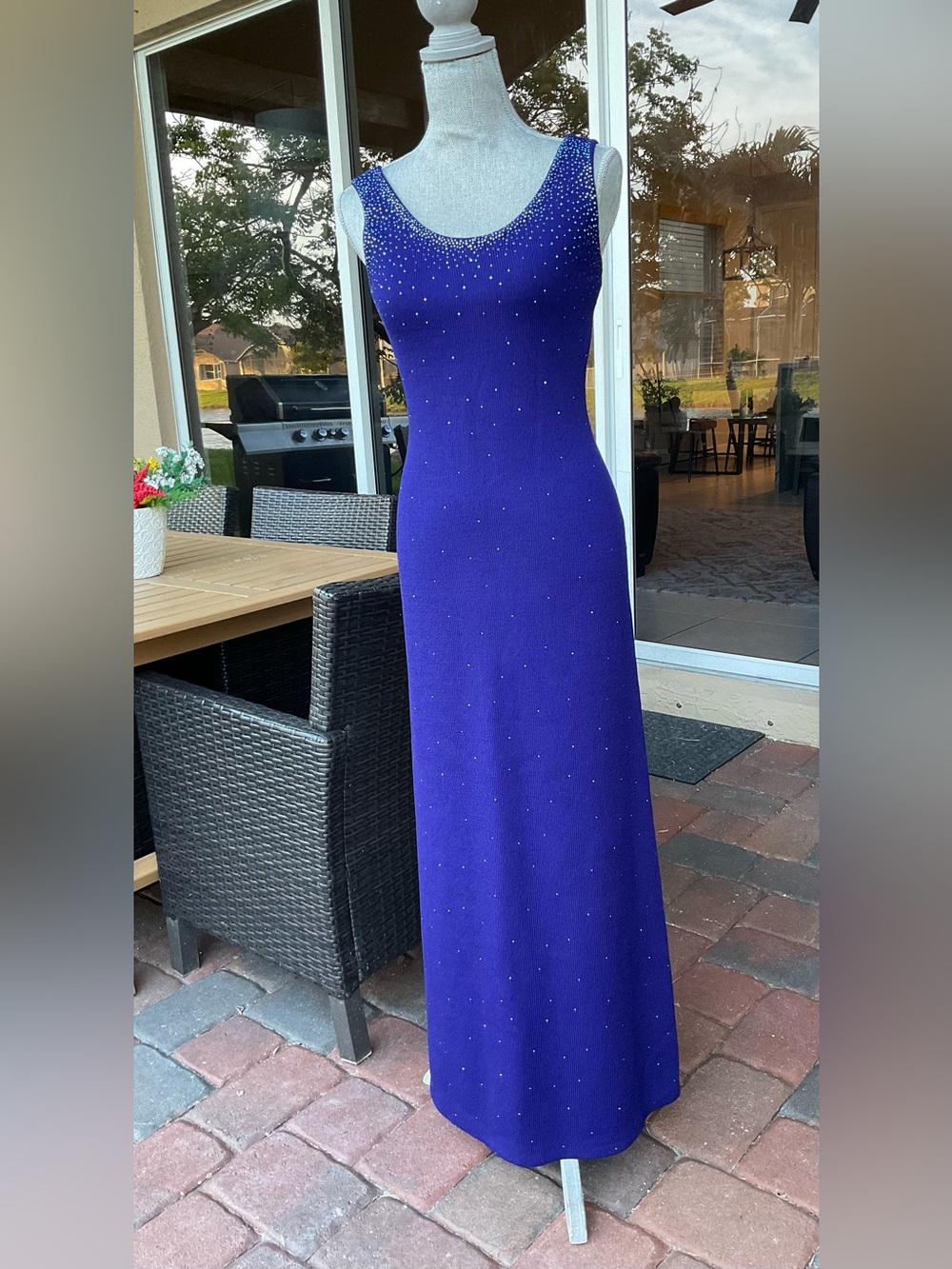 St. John Beautiful Blue Sleeveless Maxi Dress